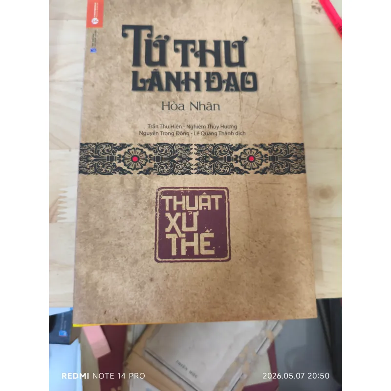Tứ thư lãnh đạo hòa nhân 1040894