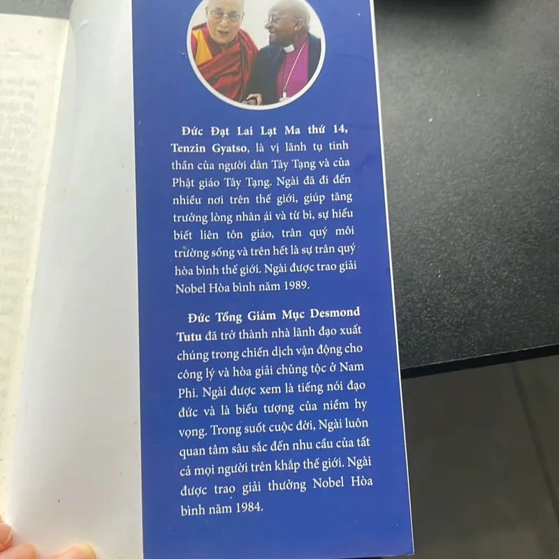 Hỷ lạc từ tâm 606098