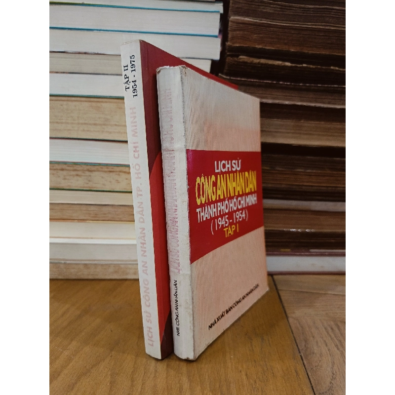 Lịch sử Công an nhân dân thành phố Hồ Chí Minh (bộ 2 tập) 781347