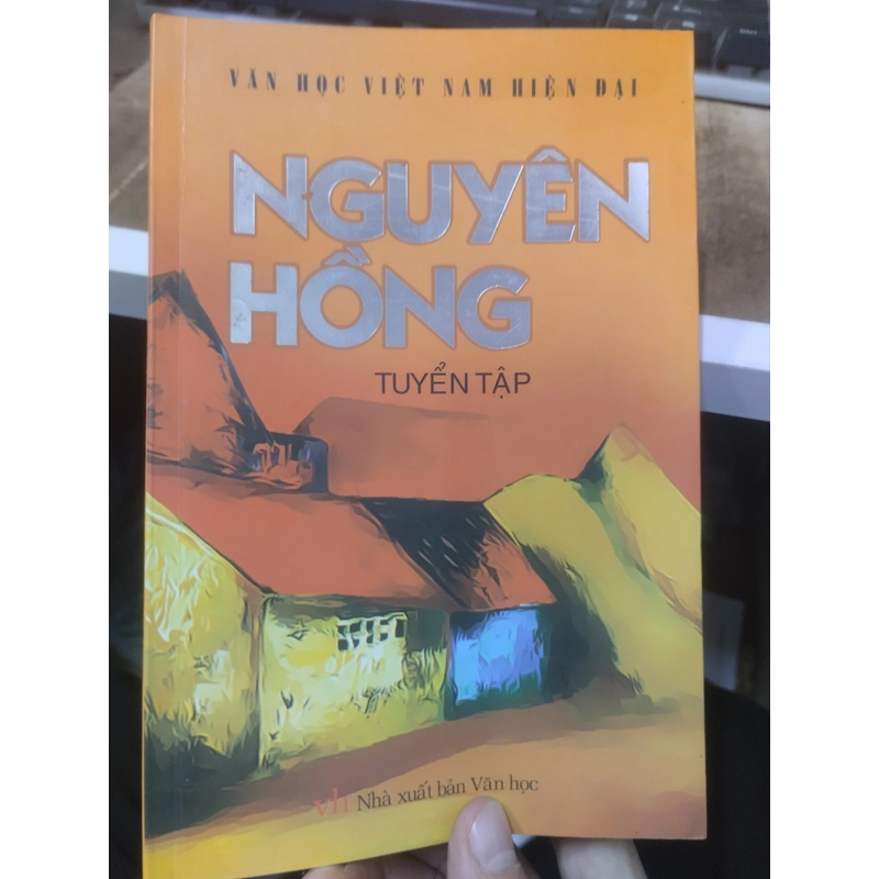 Nguyên Hồng tuyển tập 379124