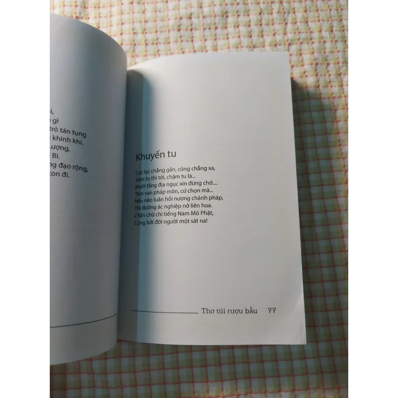 THƠ TÚI RƯỢU BẦU - KHA TIỆM LY 713717