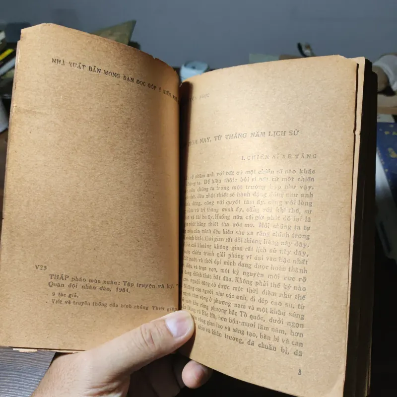 Tháp Pháo Mùa Xuân 1023217