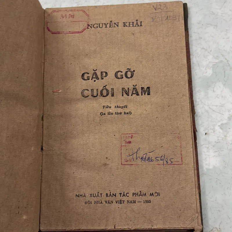 Gặp gỡ cuối năm - Nguyễn Khải - 1985s 1019242