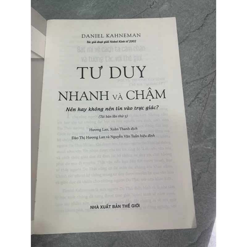 Tư duy nhanh và chậm nên hay không nên tin vào trực giác  279130