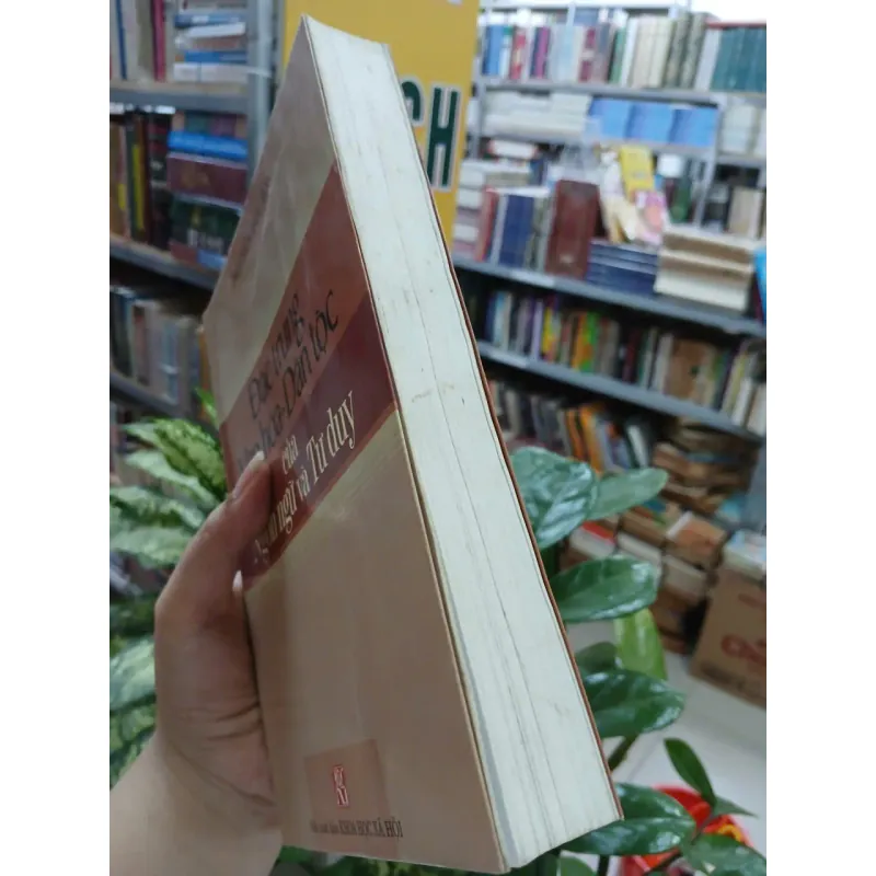 ĐẶC TRƯNG VĂN HÓA - DÂN TỘC CỦA NGÔN NGỮ VÀ TƯ DUY - NGUYỄN ĐỨC TỒN 1039393