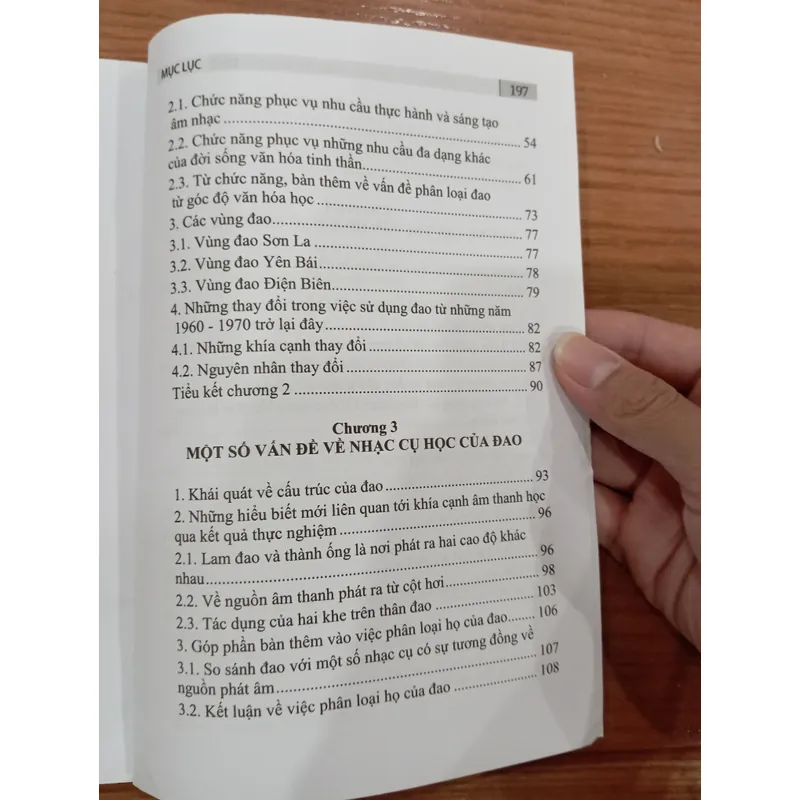 NHẠC CỤ ĐAO CỦA NGƯỜI KHƠ MÚ 713516