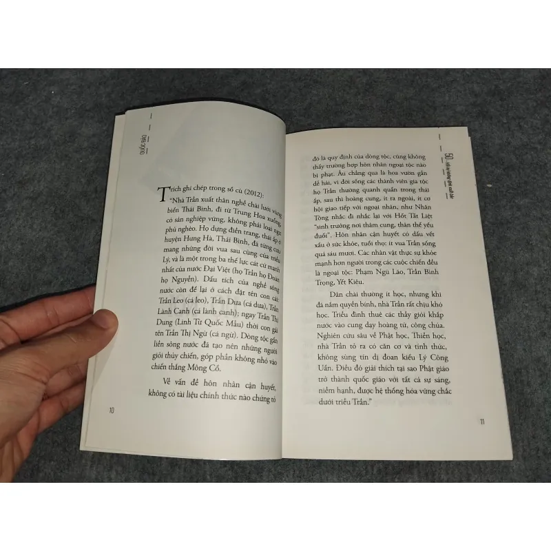 50 HỒI KÝ KHÔNG ĐỊNH XUẤT BẢN 701131