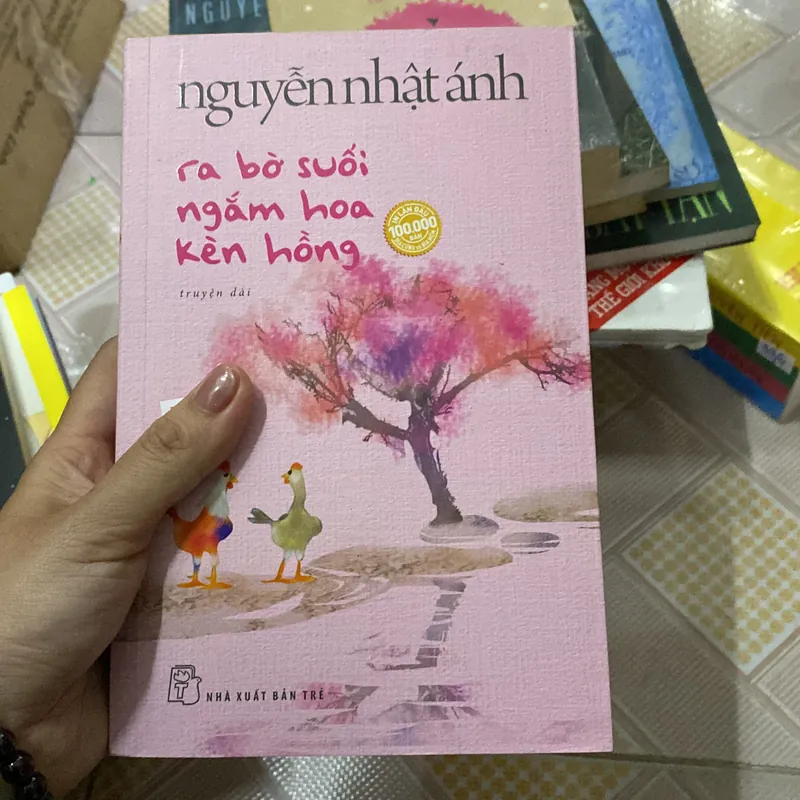 Ra bờ suối ngắm hoa kèn hồng Nguyễn Nhật Ánh  723336