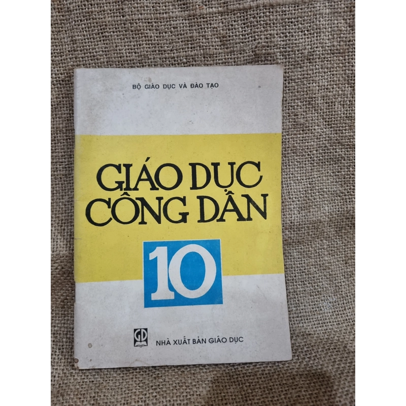 Địa lý 12, lịch sử 12, địa lý 11, giáo dục công dân 10 | sách giáo khoa 9x 306912