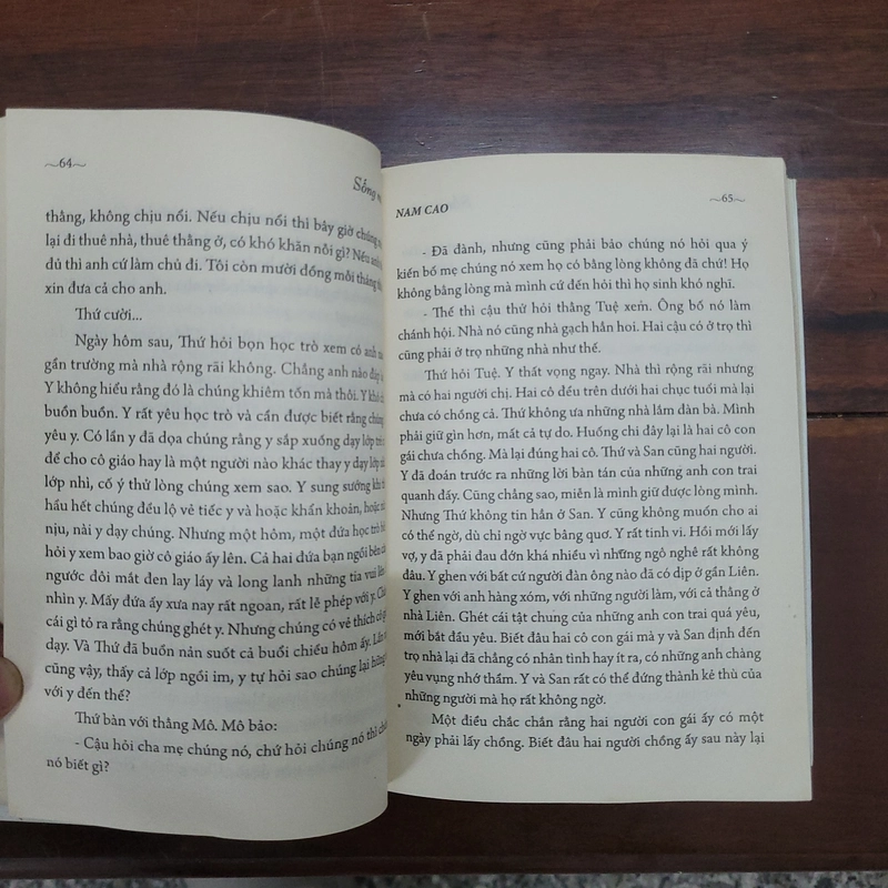 Sách Sống mòn 453299