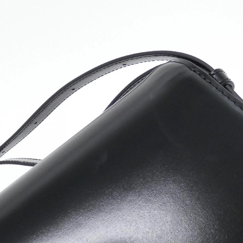 Túi đeo vai Celine Teen Cuill Trionf 199233BF4 611678