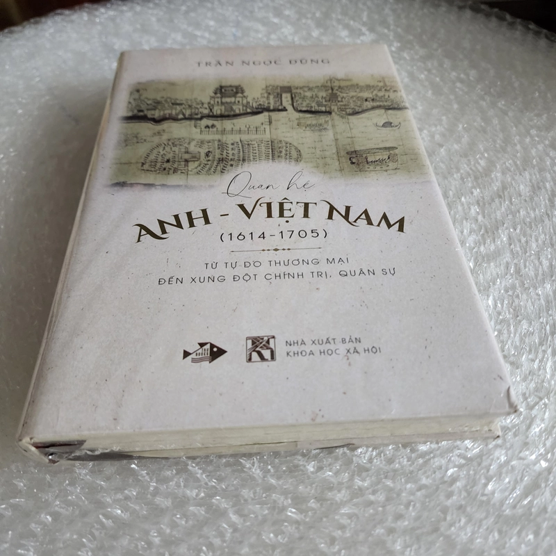 Quan hệ Anh - Việt Nam 1614 - 1705 từ quan hệ thương mại đến xung đột chính trị  455651