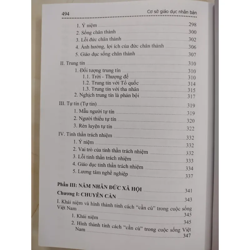 Cơ sở giáo dục nhân bản - Nguyễn Vinh Sơn Đại học Paris 8 1040073