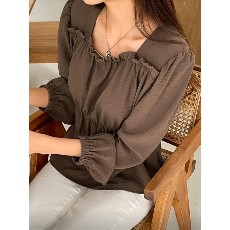 Áo cổ vuông tay dài tôn dáng 608248