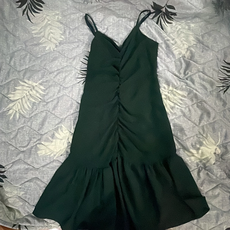Đầm dây liền xanh lá đậm 360355