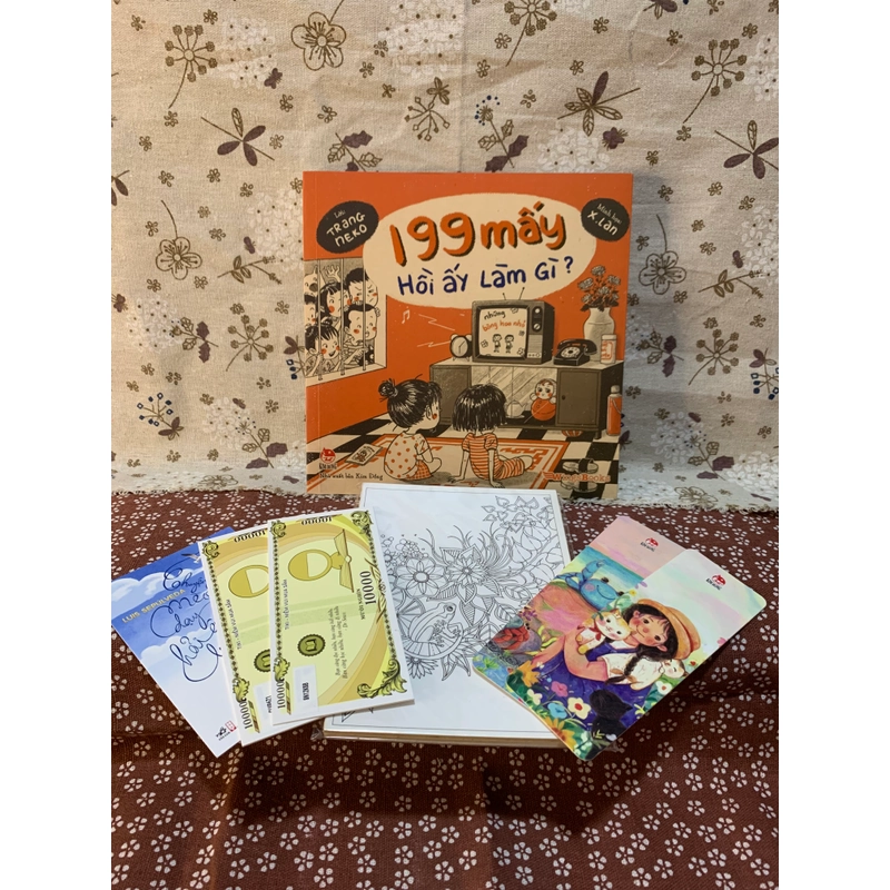 199 Mấy Hồi Ấy Làm Gì, Mới 95%, tặng kèm Bookmark Lật Đật, Postcard Tô Màu 290369