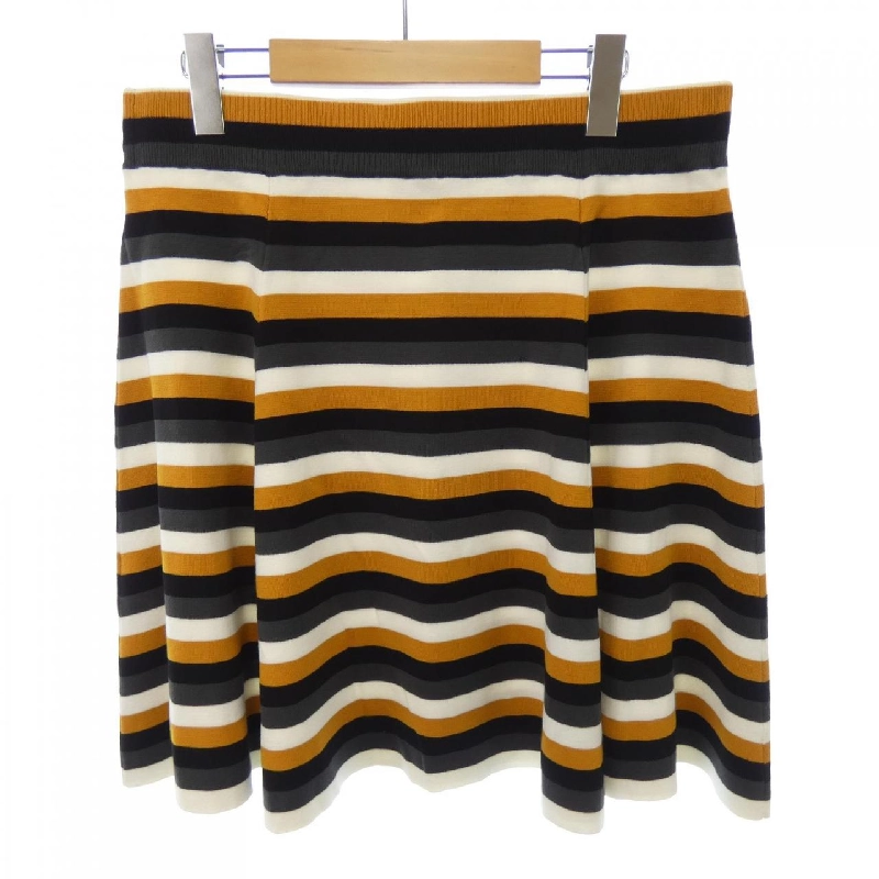 【Mã giảm giá】J.W.ANDERSON váy 652107