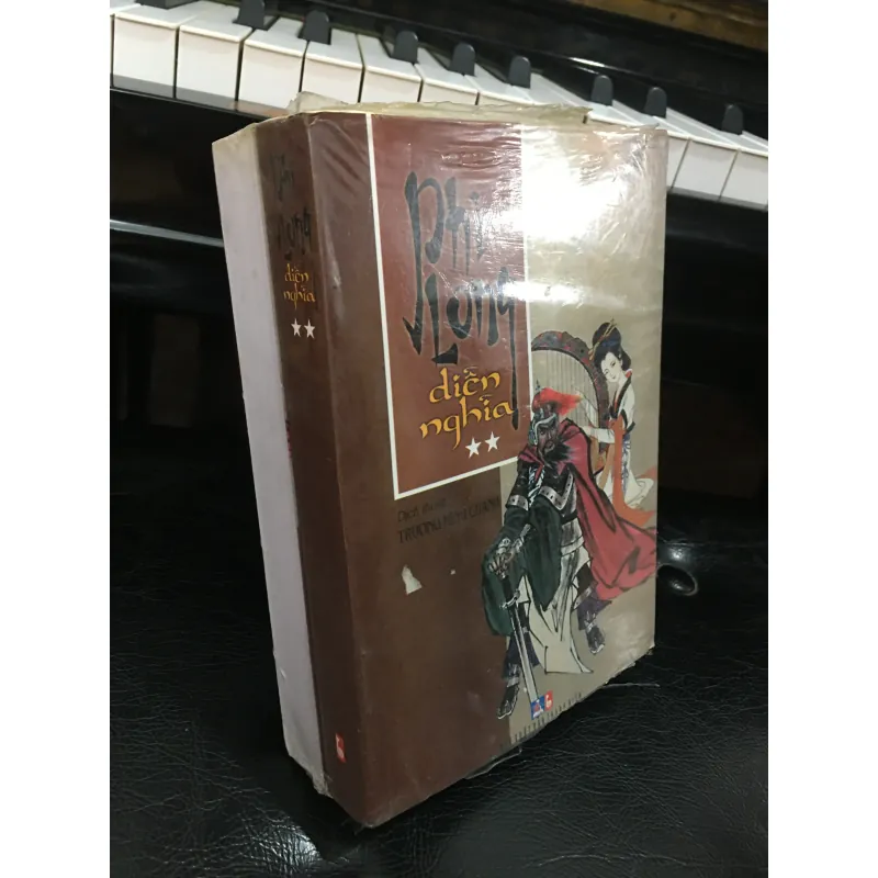 Phi long diễn nghĩa 1025668