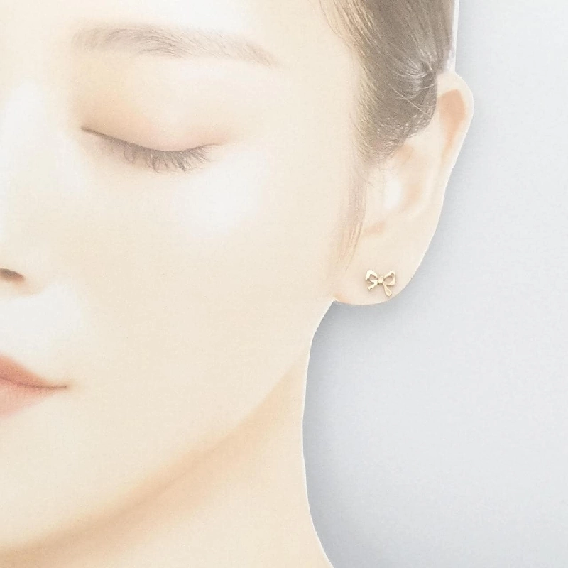 Bông tai ruy băng K18PG Samantha Tiara 666079