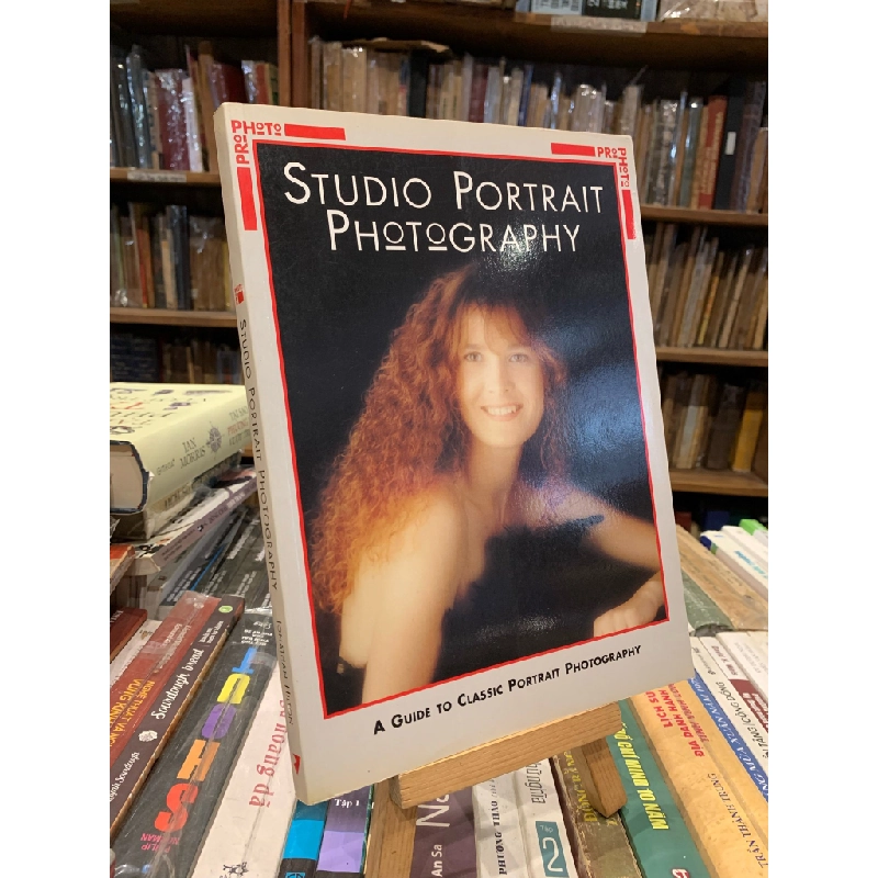 STUDIO PORTRAIT PHOTOGRAPHY: A Guide to Classic Portrait Photography 274695