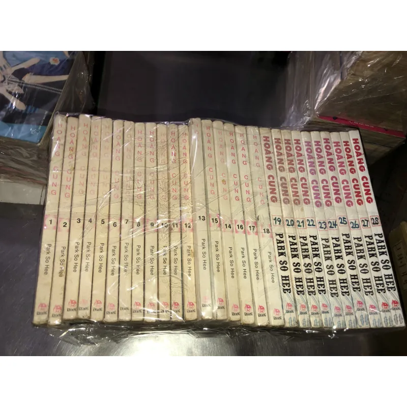 Hoàng cung - Park So Hee 1026015