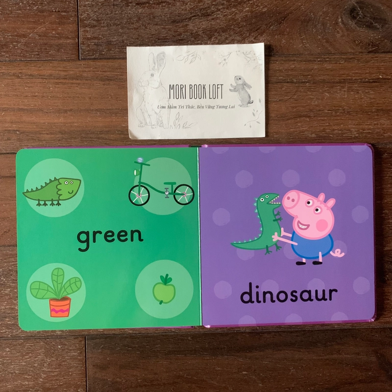 Sách ngoại văn Colours With Peppa, Used, Board Book 540732