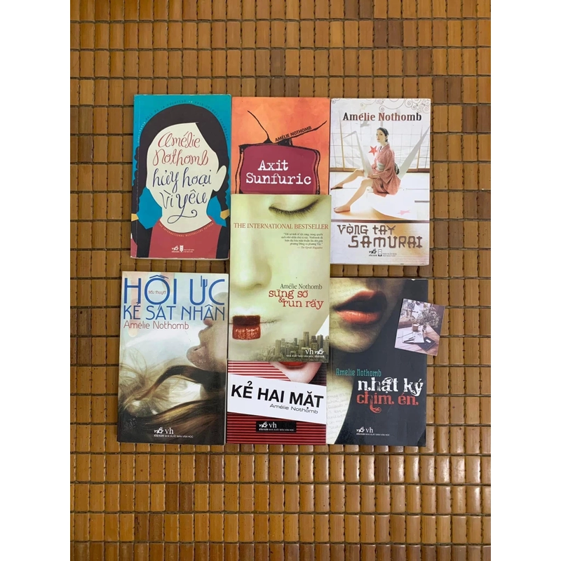 Amelia Nothomb Nhật ký chim én Axit sunfuric Sững sờ và run rẩy 455788