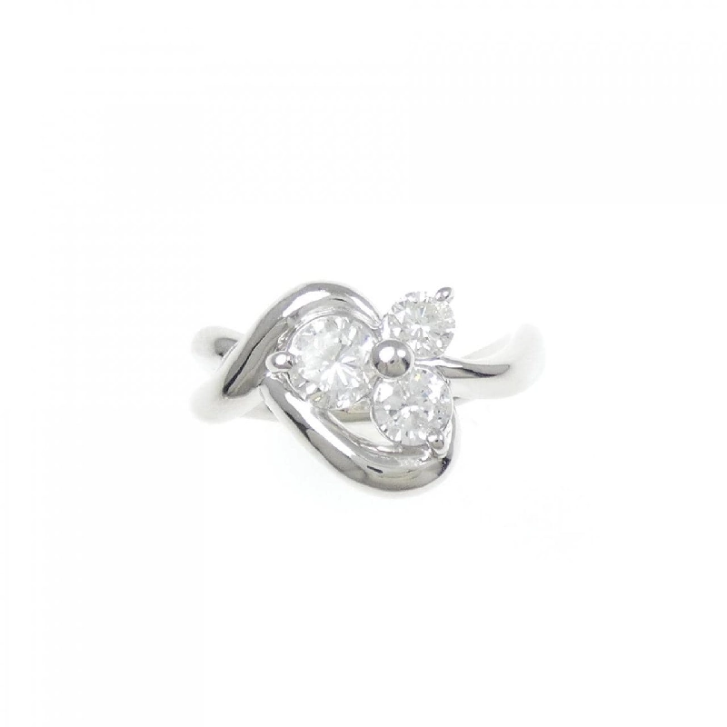 Nhẫn kim cương PT900 0.804CT 671820