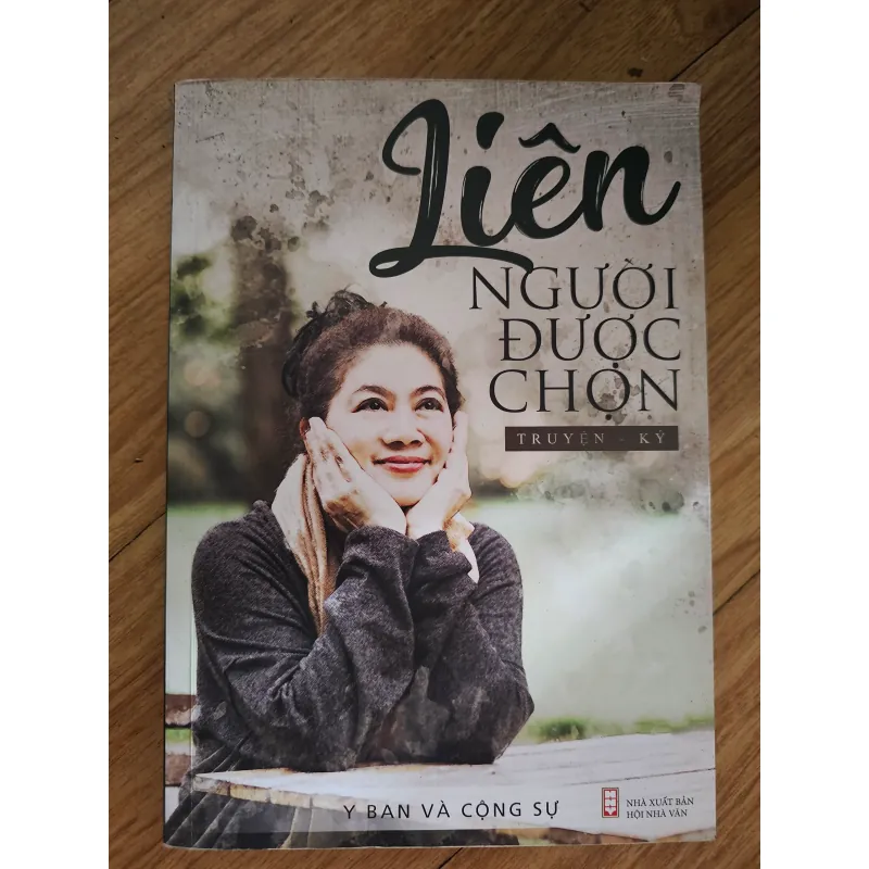 Liên - Người được chọn
(có chữ ký tác giả) 757058