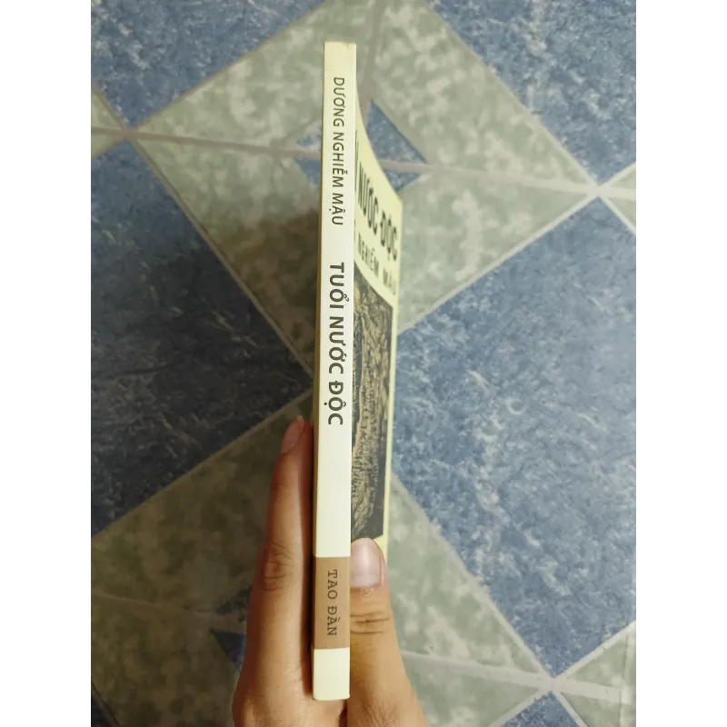 Tuổi nước độc - Dương Nghiễm Mậu 571986