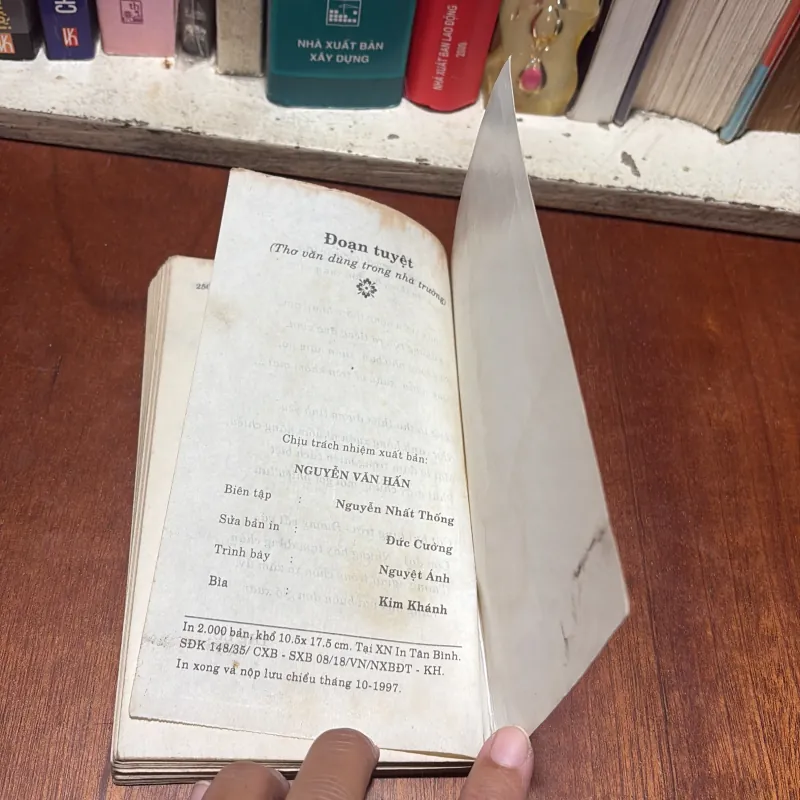 II Tiểu Thuyết: Đoạn Tuyệt - Nhất Linh - 1997 789357