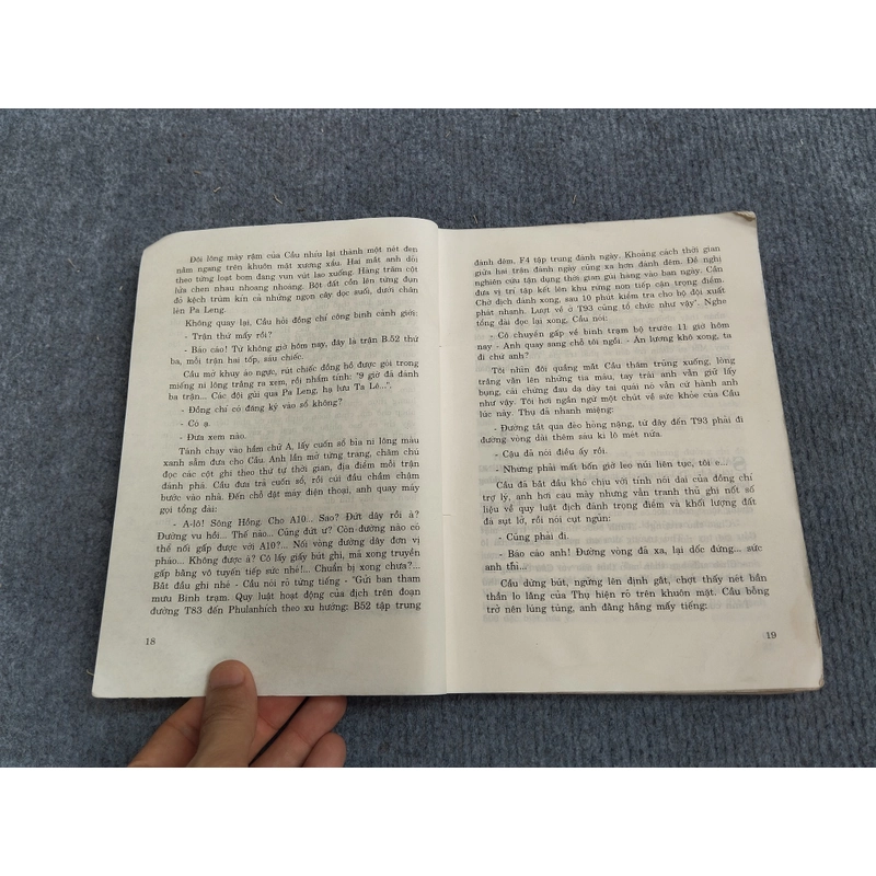 ĐƯỜNG QUA THUNG LỬA 478722
