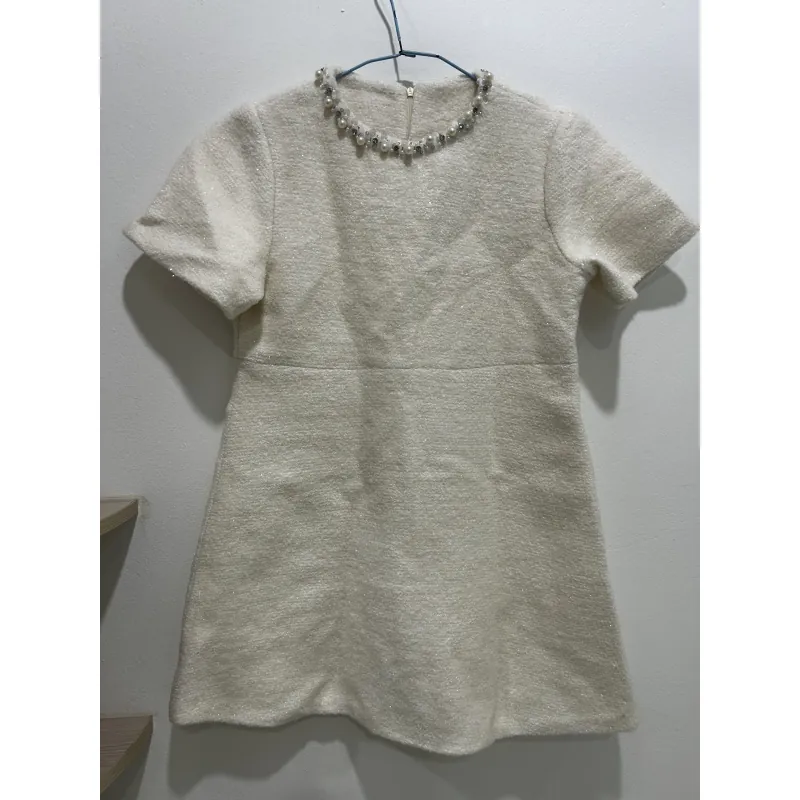 Váy Hoang Thanh Thuy + size S + trạng thái 99% hoặc nguyên mác 976594