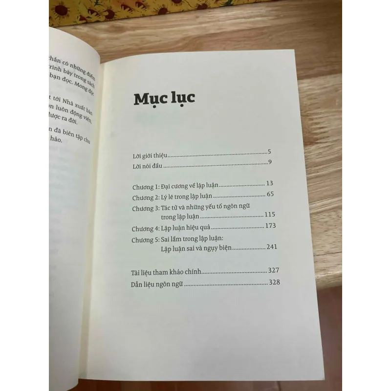 Muôn Màu Lập Luận - Nguyễn Đức Dân 1020315