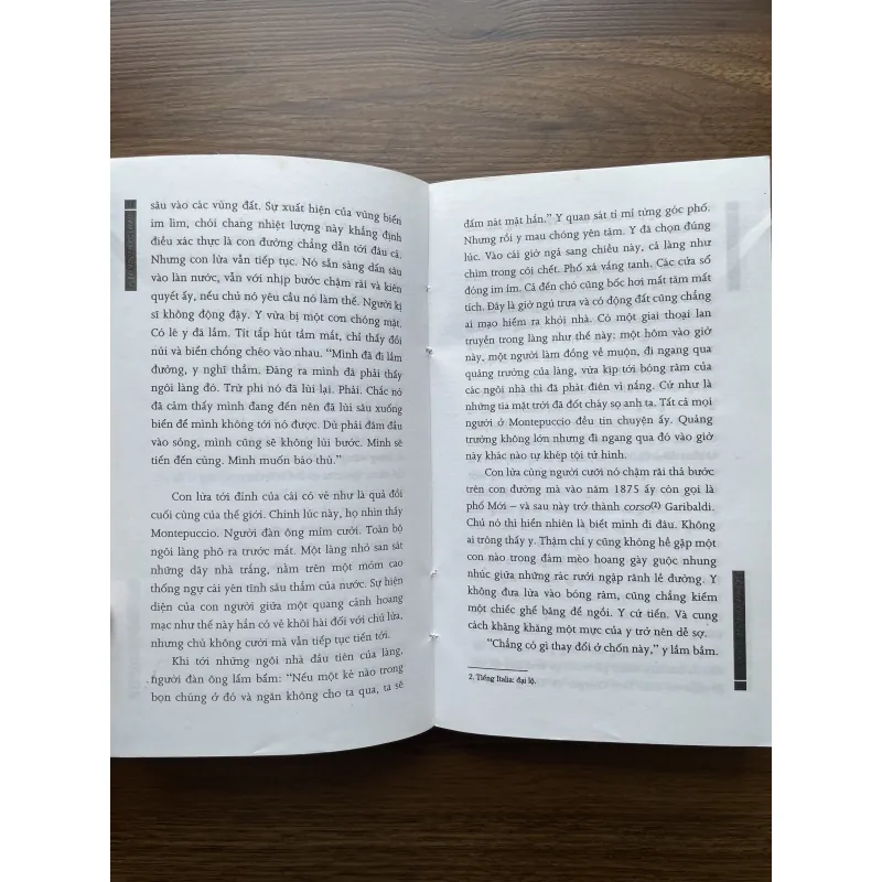 Mặt trời nhà Scozta - Laurent Gaudé 972714