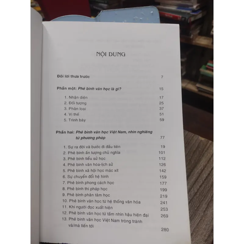Sách: Phê bình văn học, con vật lưỡng thể ấy - Đỗ Lai Thuý (A2) 576581