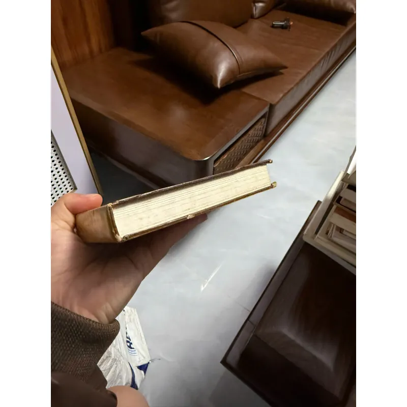 Sách “Những Người Sinh Viên” (Iu. Tri-phô-nốp) 975598