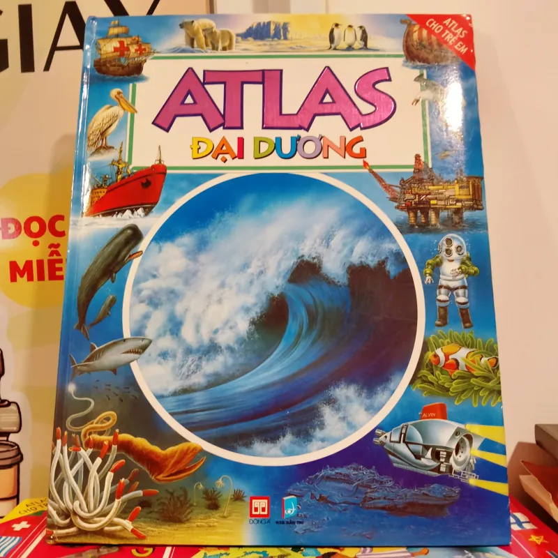 Combo 4 quyển atlas tự nhiên, động vật, về các quốc gia, đại dương 752338