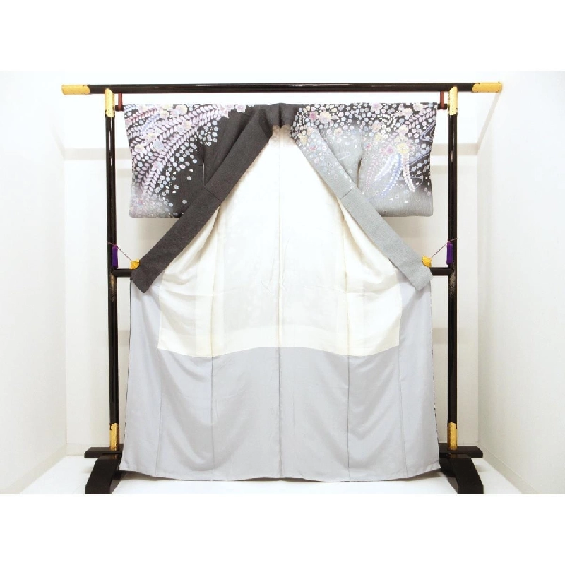 Áo kimono thăm viếng màu bạc - Hàng hiệu Authentic 882936