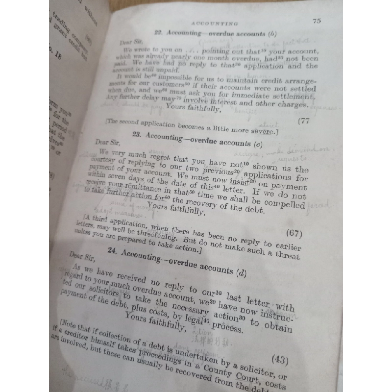 Commercial correspondence and commercial English - L. F. Nelson, A.C.C.S 550618