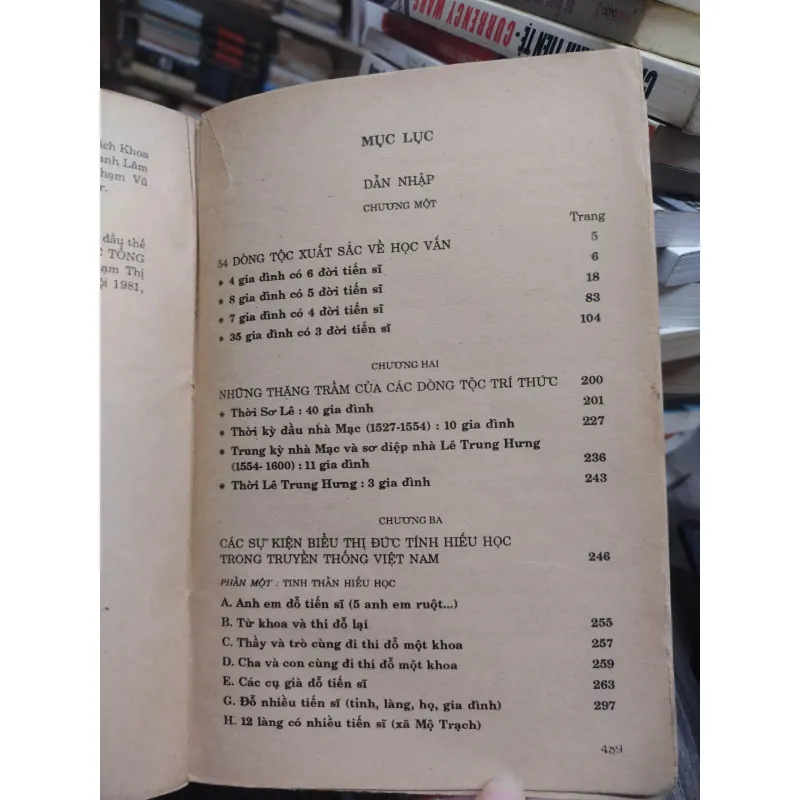Sách: Lịch sử văn hoá Việt Nam sinh hoạt trí thức (A1) - Tác giả: Đàm Văn Chí 657050