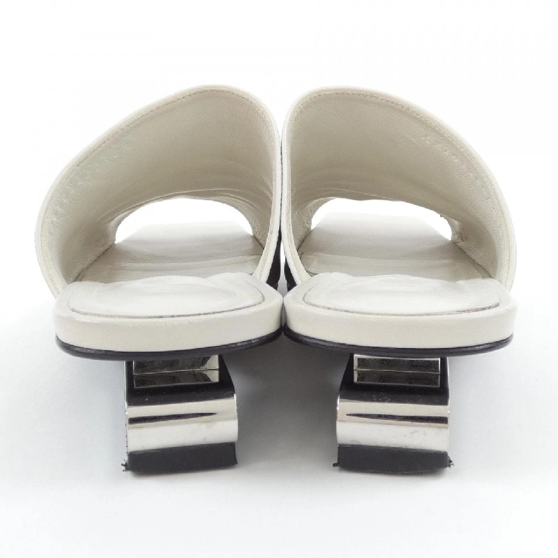 Giày sandal HERMES IDOLE シェーヌダンクル 241084Z 658581