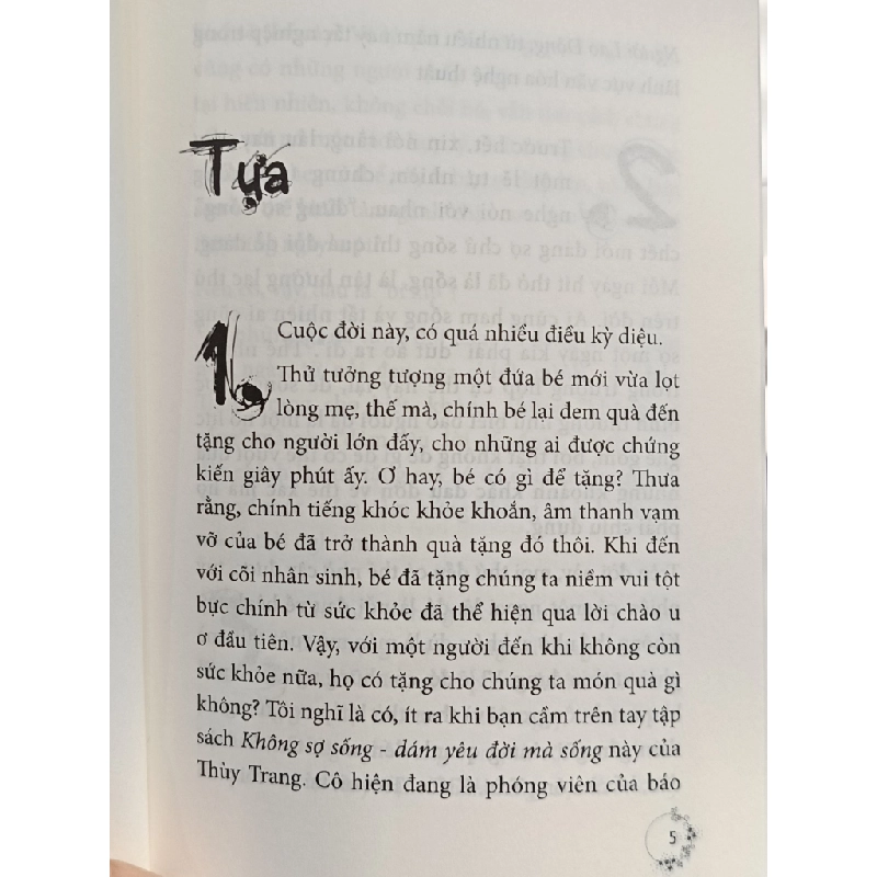 Không sợ sống, dám yêu đời mà sống - Thùy Trang 549648