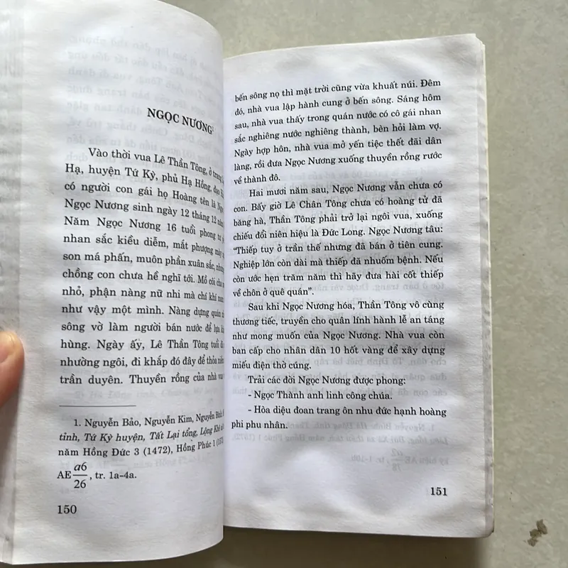 Lược truyện các bà thành hoàng Việt Nam 624341