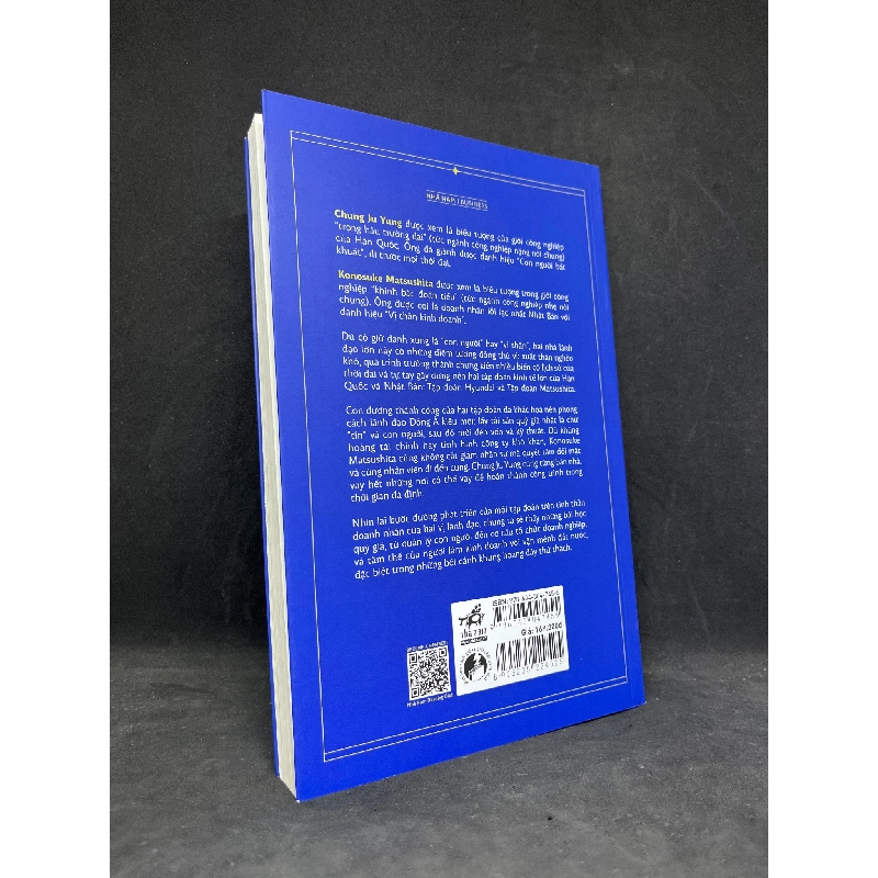 Những Vị Thần Quản Lý - Kim Jin Su mới 90% HCM0906 364619