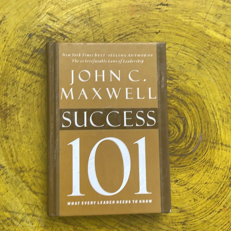 JOHN C. MAXWELL SUCCESS 101  704284