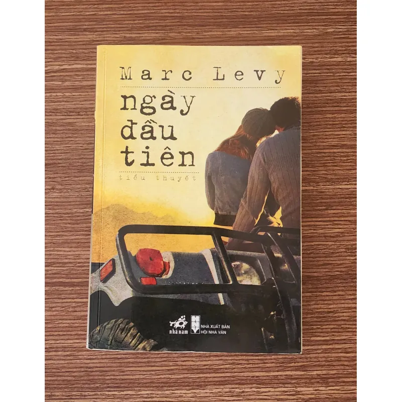 Tiểu thuyết của Marc Levy: NGÀY ĐẦU TIÊN (562 trang) 761634