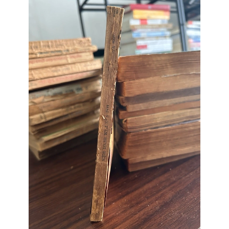 Hai vạn dặm dưới biển tập 1 -Kim Đồng 927731