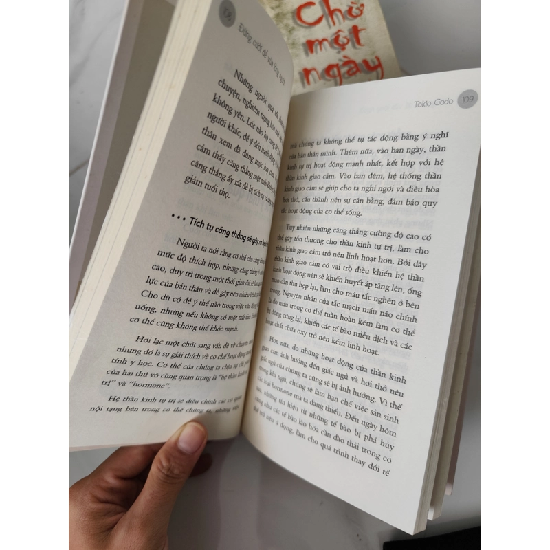 Đừng cười để vừa lòng người - Đặng Lê Minh dịch 552059