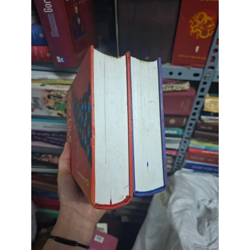 Tiểu thuyết dòng đời của Nguyễn Trung 931201